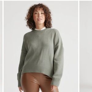 Quince 100% Organic Cotton Boyfriend Crew Sweater